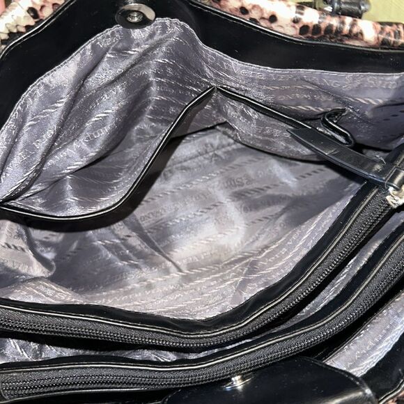 Simply Vera Black Tan Pink Shimmery Faux Leather Python Print Shopper Bag Purse - Picture 7 of 14